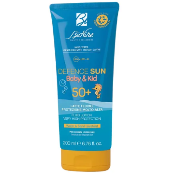 BioNike Defence Sun SPF50+ Baby&Kid, Latte Solare Fluido Bambini, 200 ml